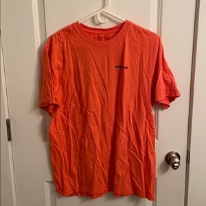 Patagonia Men’s P-6 Logo Tee
